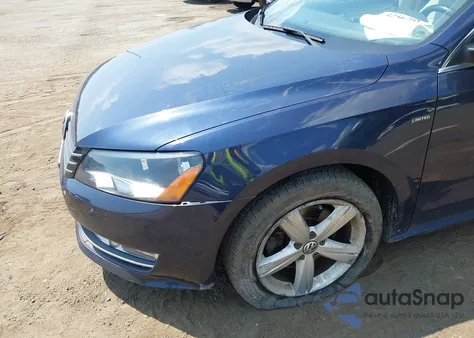 2015 Volkswagen Passat 1.8T Limited Edition from USA, damaged, VIN 1VWAT7A32FC117757